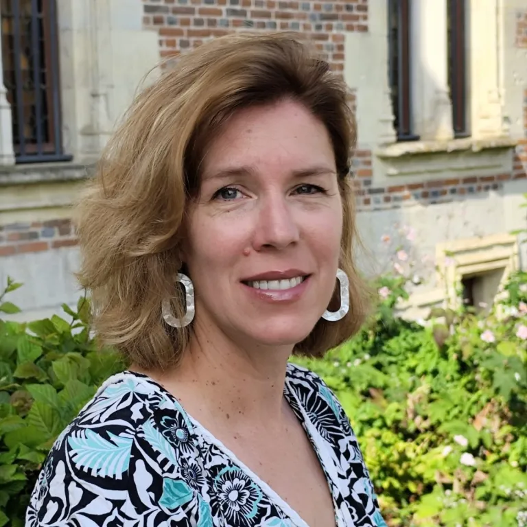 Interview de Muriel OGHARD-MICHOU de Château Musée de Gien : Valoriser l’accès à la culture et le tourisme de qualité au Château Musée de Gien